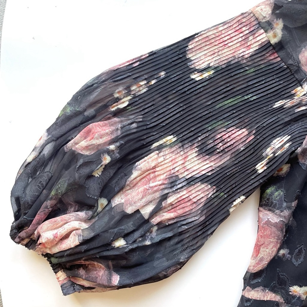nora noh Floral Black Dress midi pleated long sleeve - Picture 6 of 11
